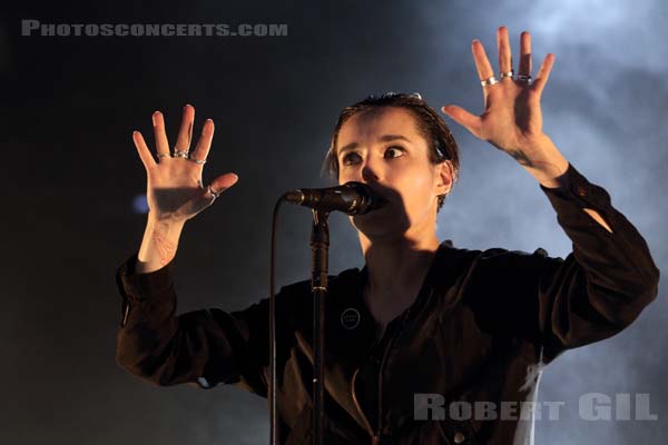 SAVAGES - 2015-08-16 - SAINT MALO - Fort de St Pere - Camille Berthomier